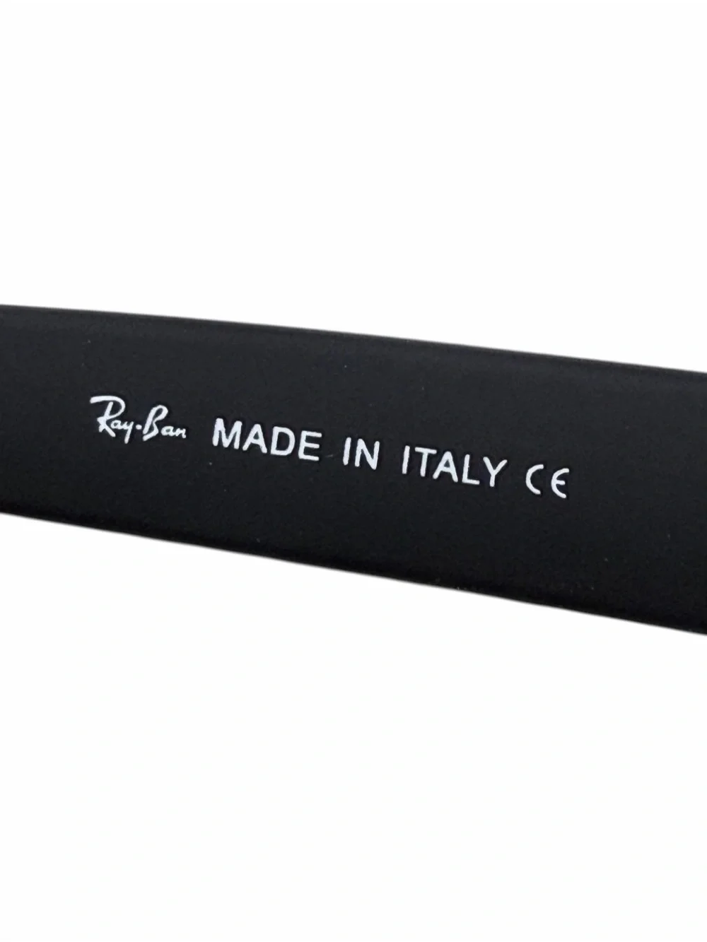 Ray‑Ban Wayfarers black Men’s Sunglasses